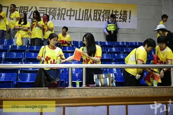 百年老牌俱乐部半场训话，吹响反击号角逆转战局